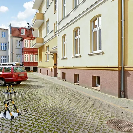 Blue Mandarin Iii Haffnera Lägenhet *