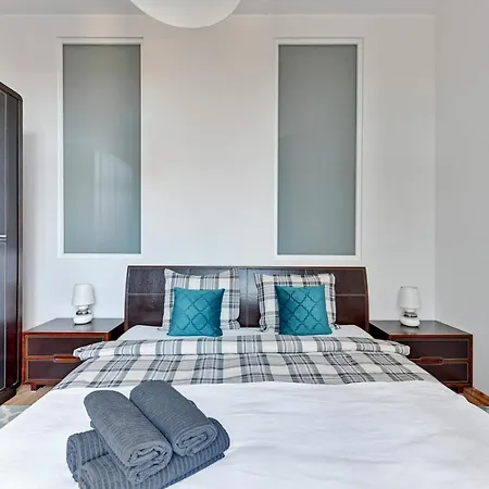 Blue Mandarin Iii Haffnera Appartement