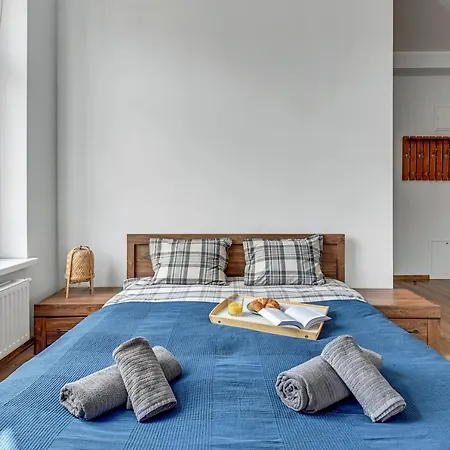 Apartment Blue Mandarin Iii Haffnera *