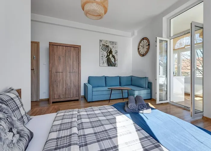 Blue Mandarin Iii Haffnera Lägenhet *